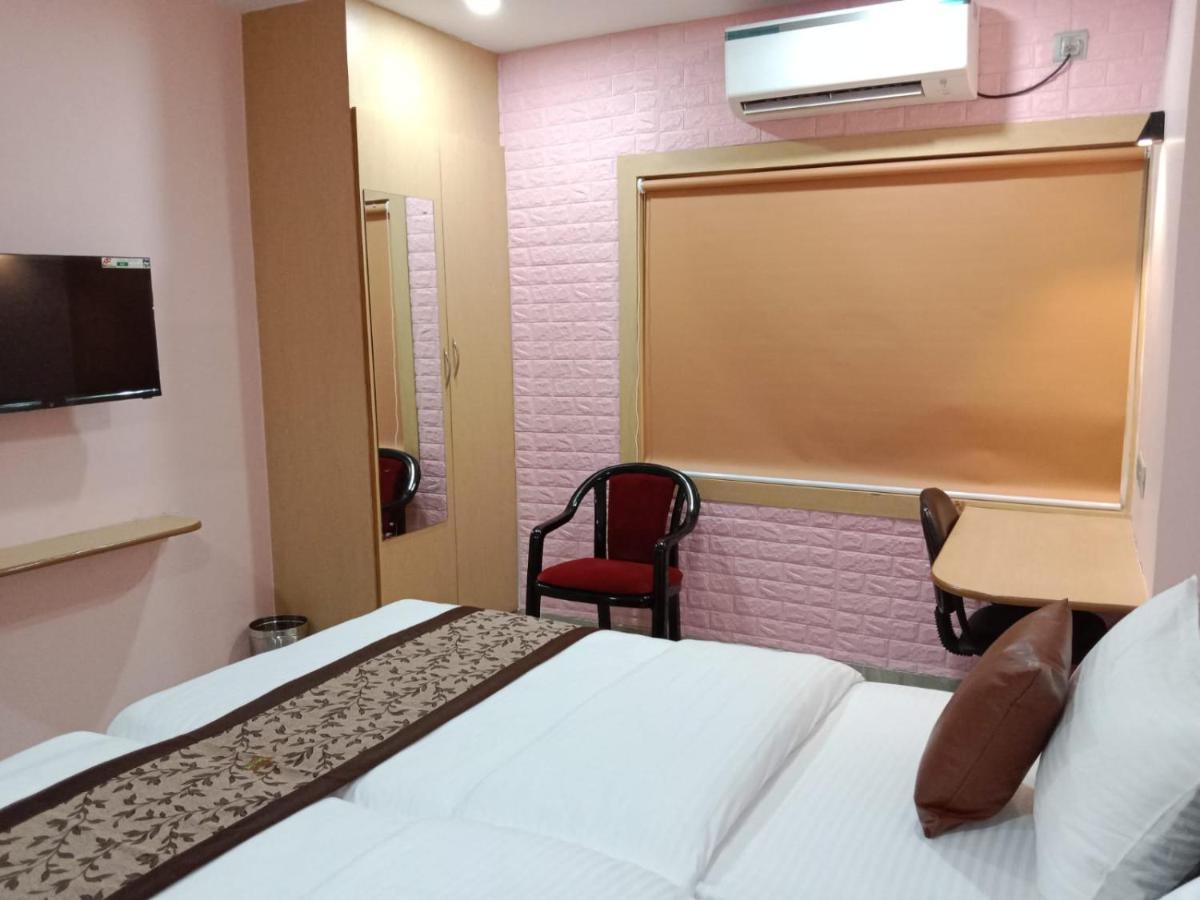 Soukyam Hotel 콜카타 외부 사진